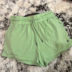 Roxy super soft shorts with side and back pockets